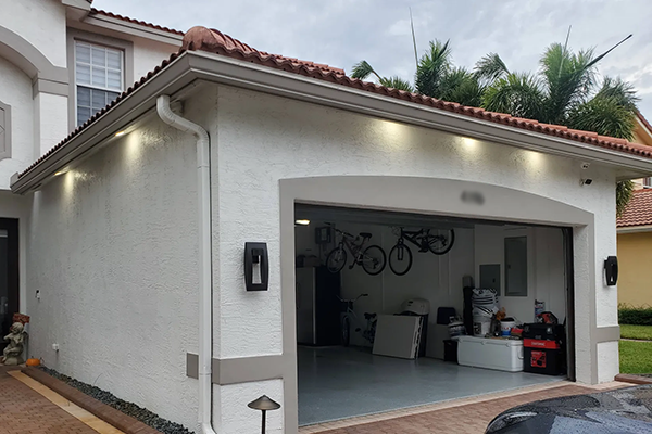exterior-services exterior lighting services
